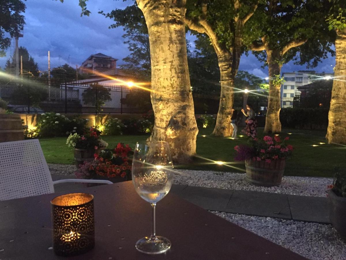 Ristorante Albergo Corona Novi Ligure Eksteriør billede